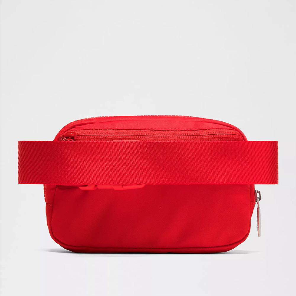 lululemon everywhere belt bag logo 1L TellurideFUEL Designed For On The Move lululemon True Red Kansas City